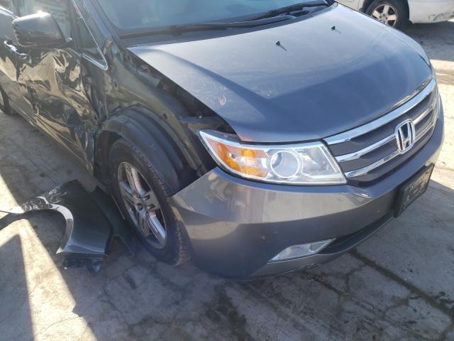 Photo 8 VIN: 5FNRL5H96DB030819 - HONDA ODYSSEY TO 