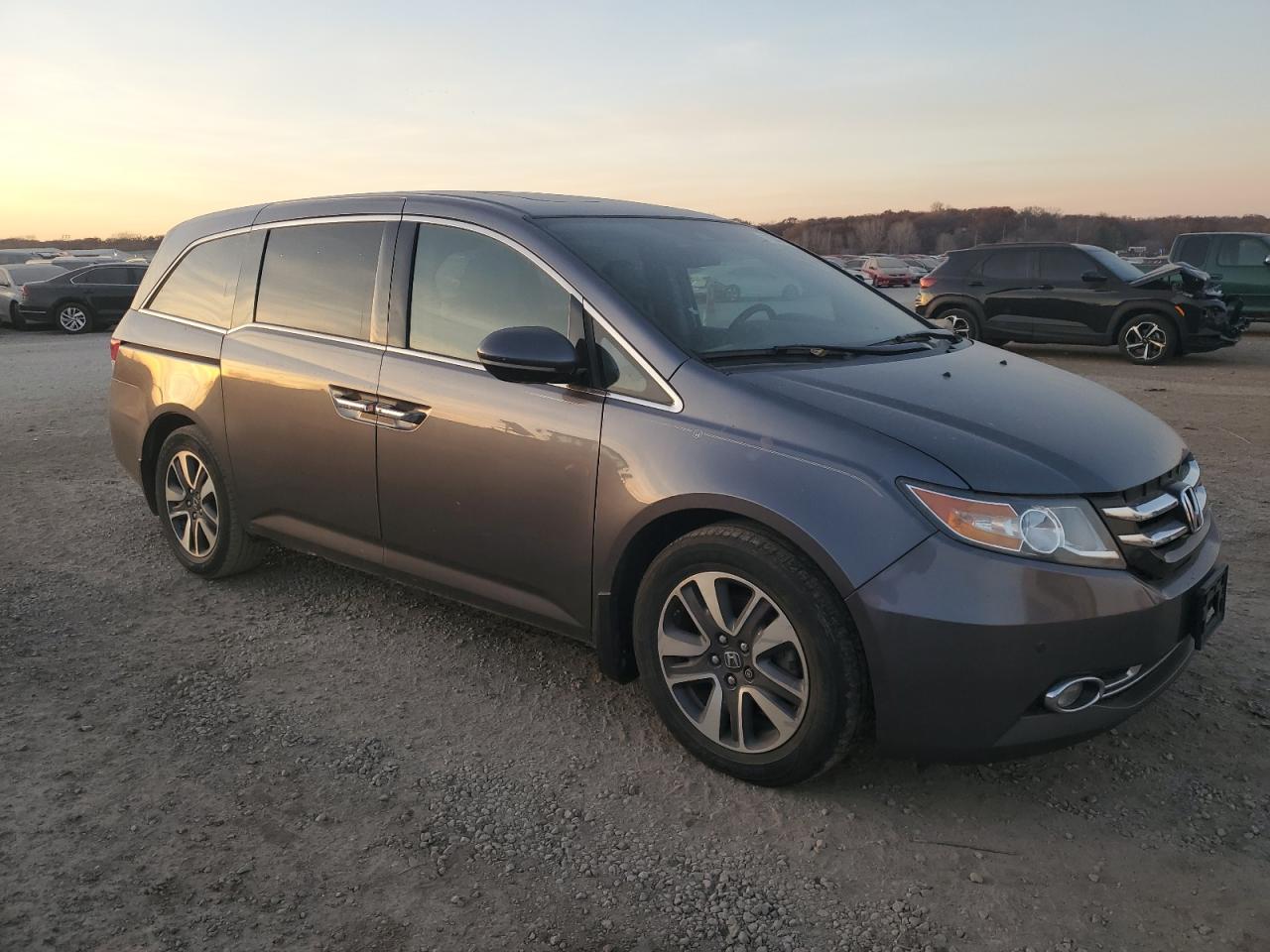 Photo 3 VIN: 5FNRL5H96EB081321 - HONDA ODYSSEY 