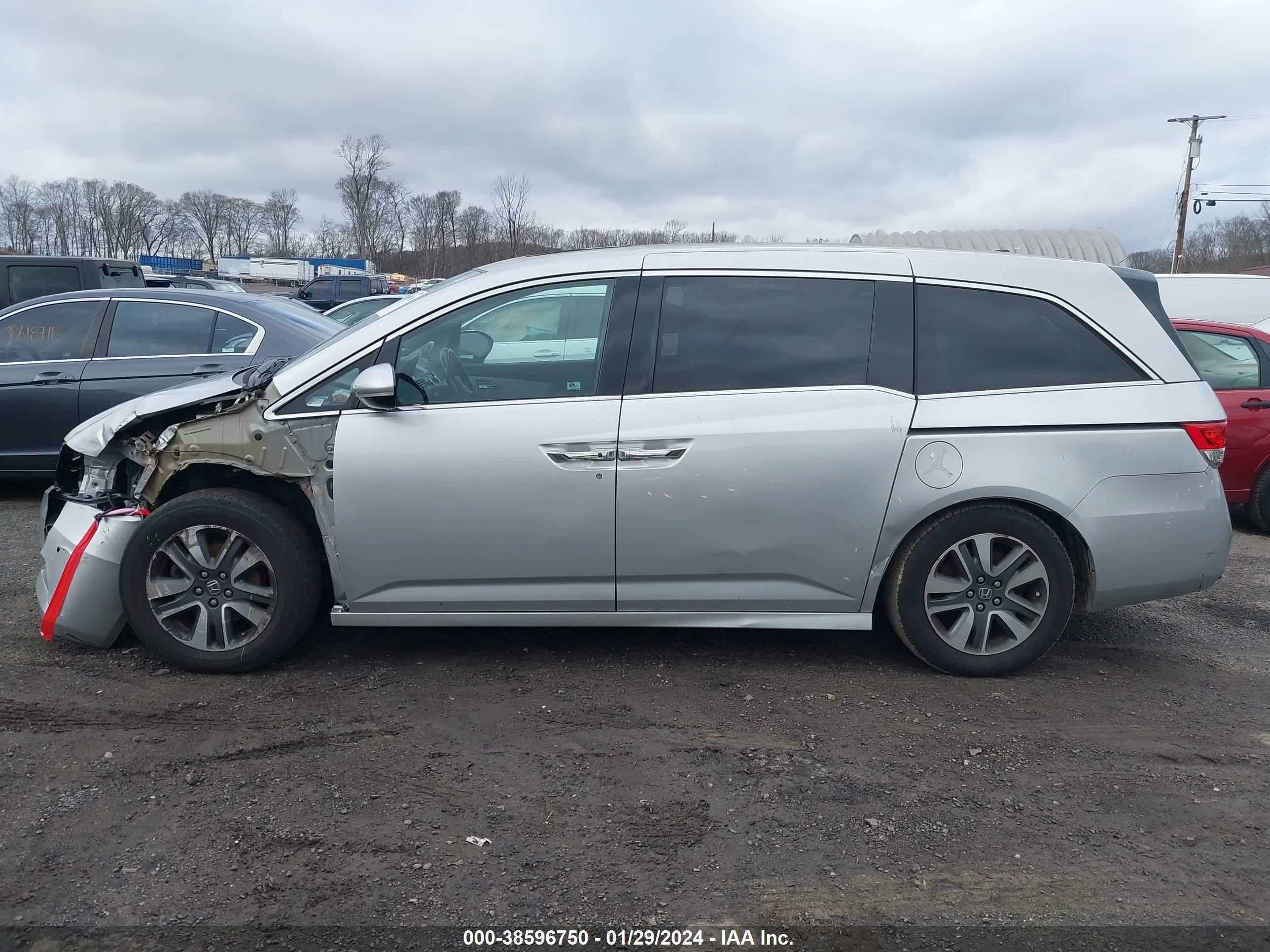 Photo 13 VIN: 5FNRL5H96EB117721 - HONDA ODYSSEY 