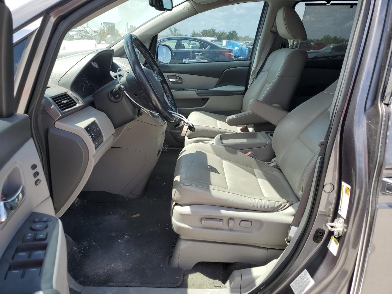 Photo 6 VIN: 5FNRL5H96GB058513 - HONDA ODYSSEY 