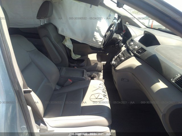 Photo 4 VIN: 5FNRL5H97BB030387 - HONDA ODYSSEY 