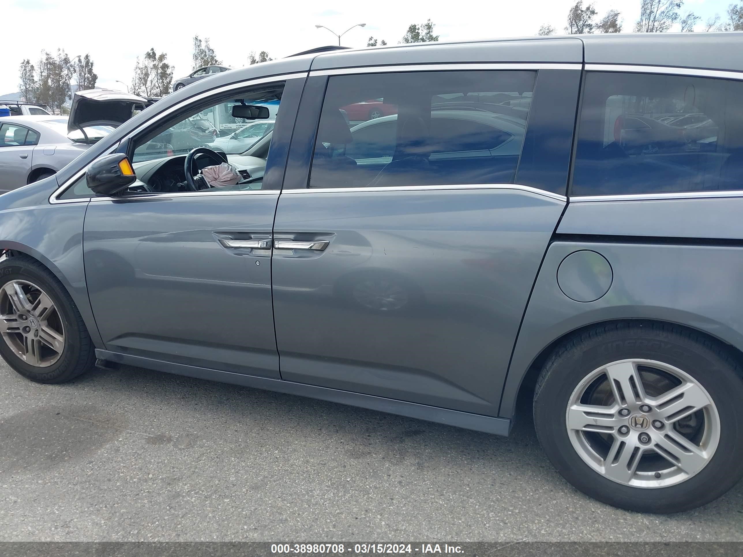 Photo 14 VIN: 5FNRL5H97CB066498 - HONDA ODYSSEY 