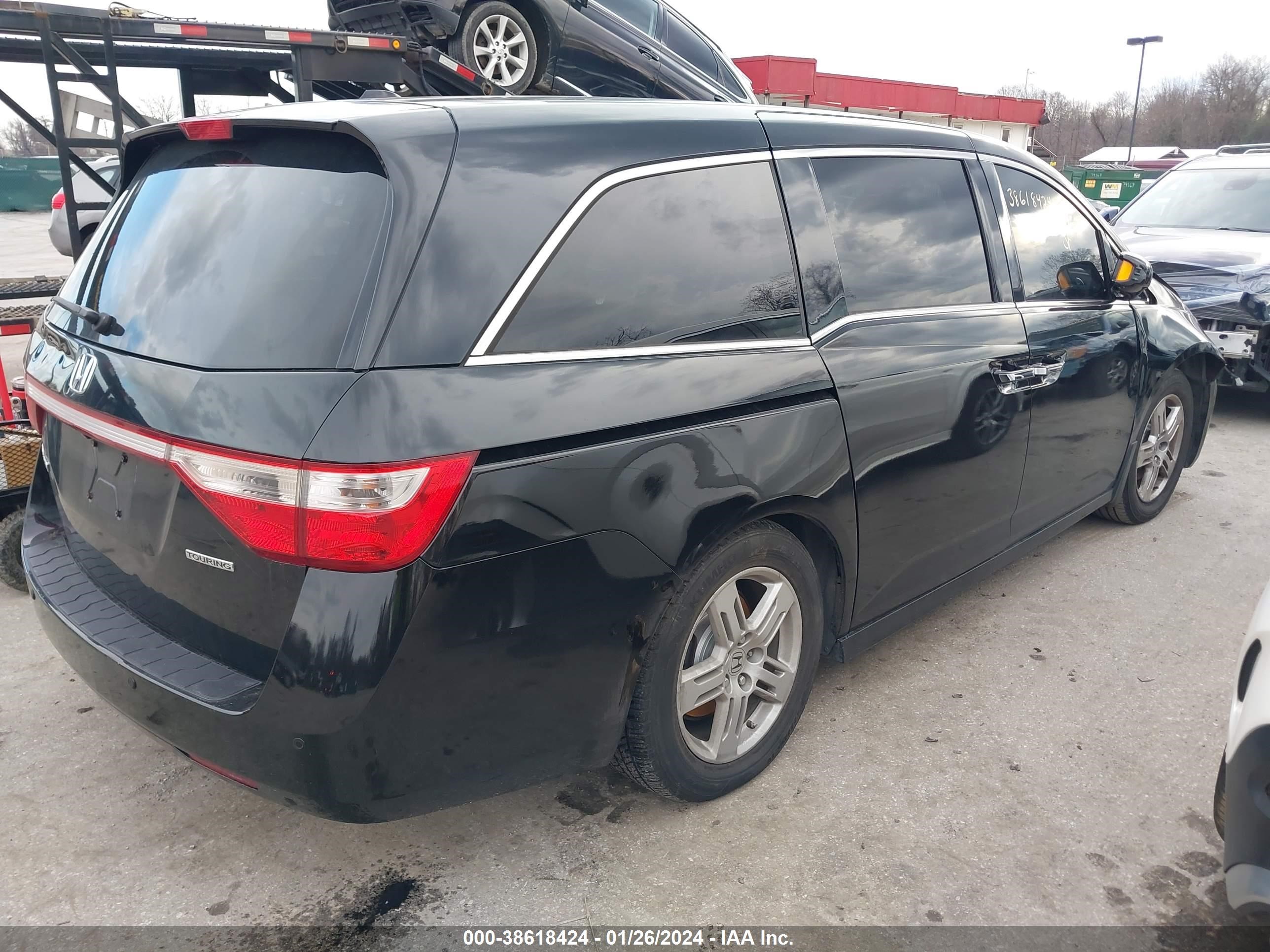 Photo 3 VIN: 5FNRL5H97CB087030 - HONDA ODYSSEY 