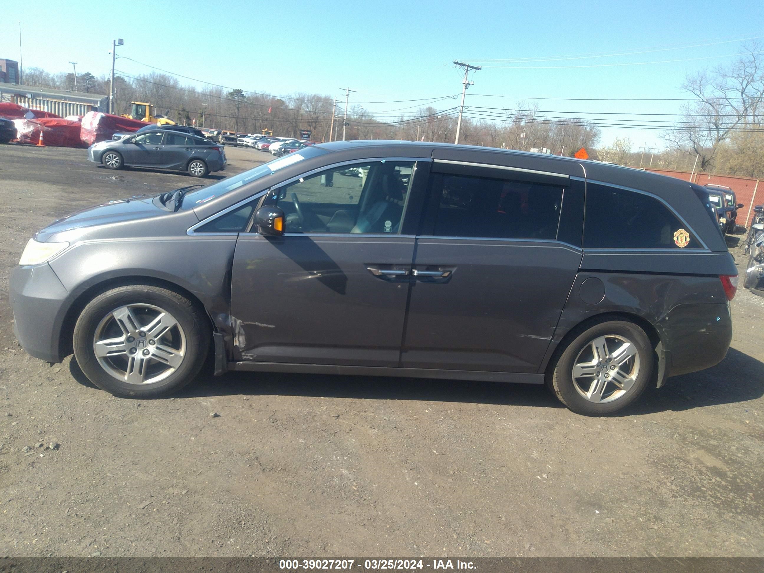 Photo 13 VIN: 5FNRL5H97CB115571 - HONDA ODYSSEY 