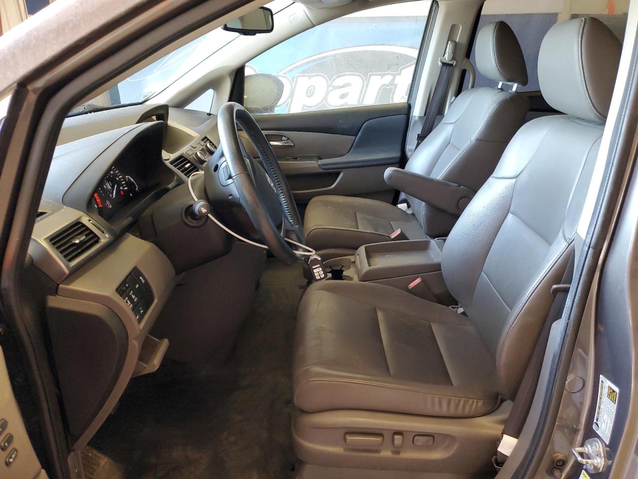 Photo 6 VIN: 5FNRL5H97FB108480 - HONDA ODYSSEY 