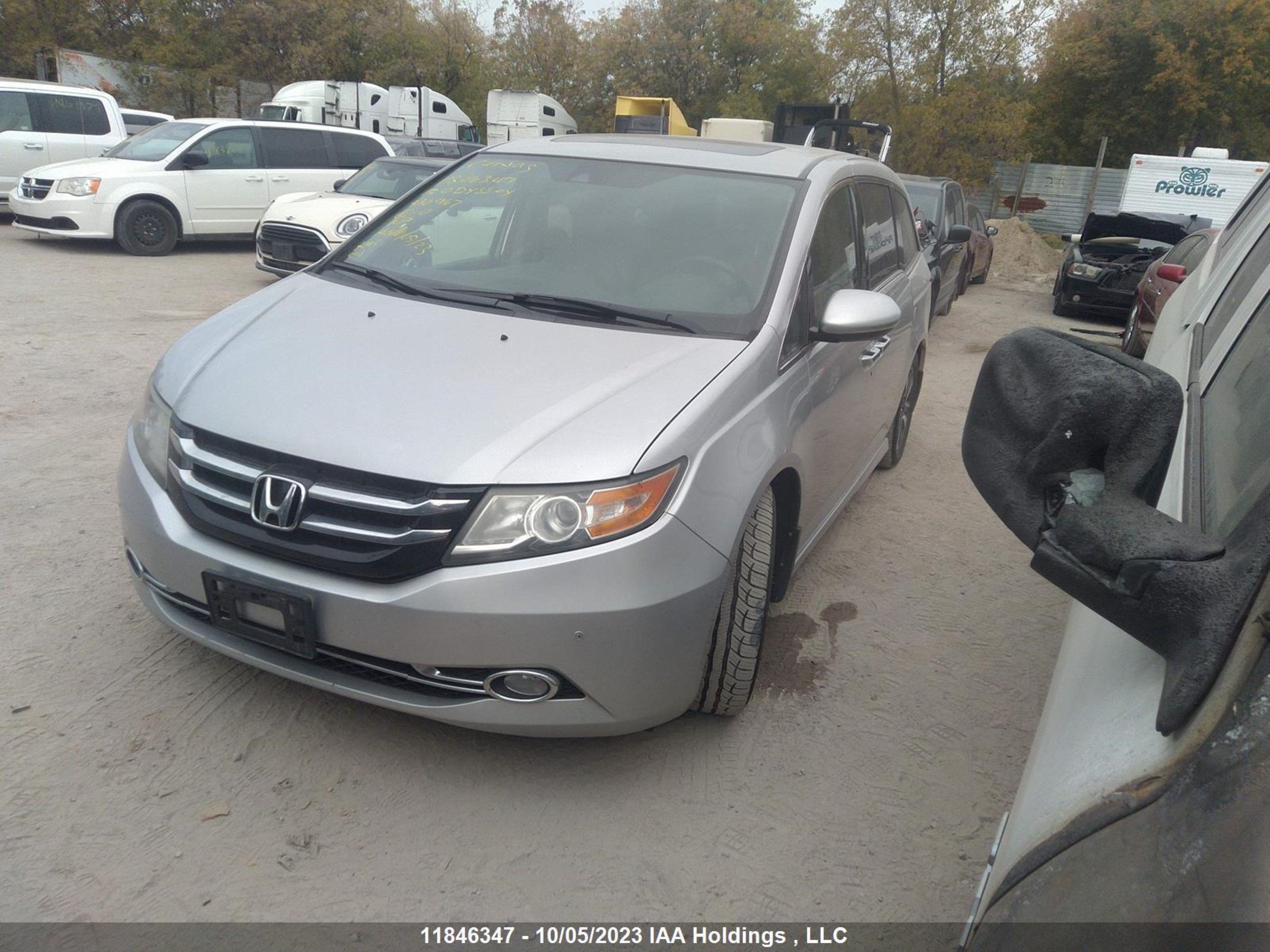 Photo 1 VIN: 5FNRL5H97FB510967 - HONDA ODYSSEY 