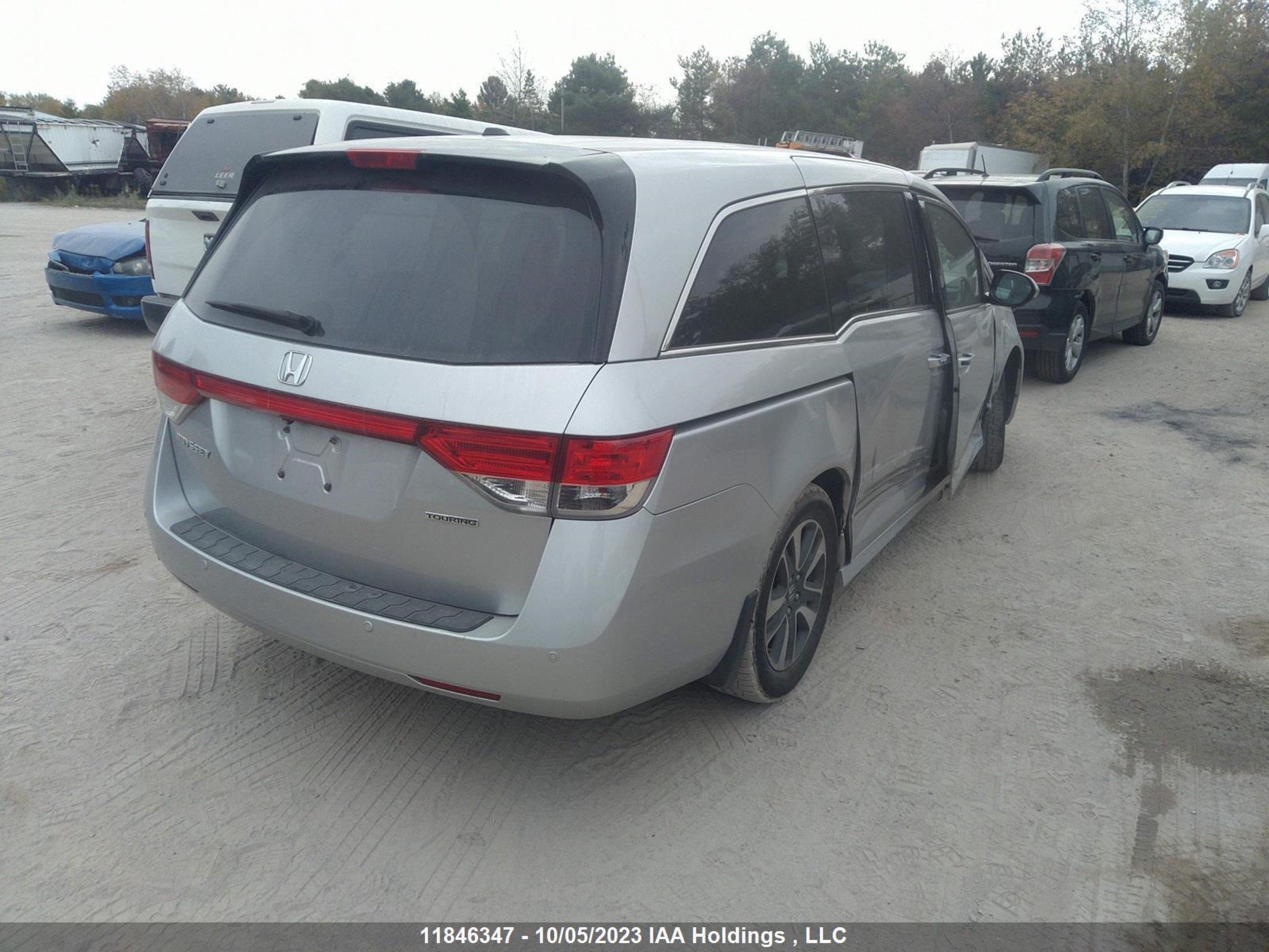 Photo 3 VIN: 5FNRL5H97FB510967 - HONDA ODYSSEY 