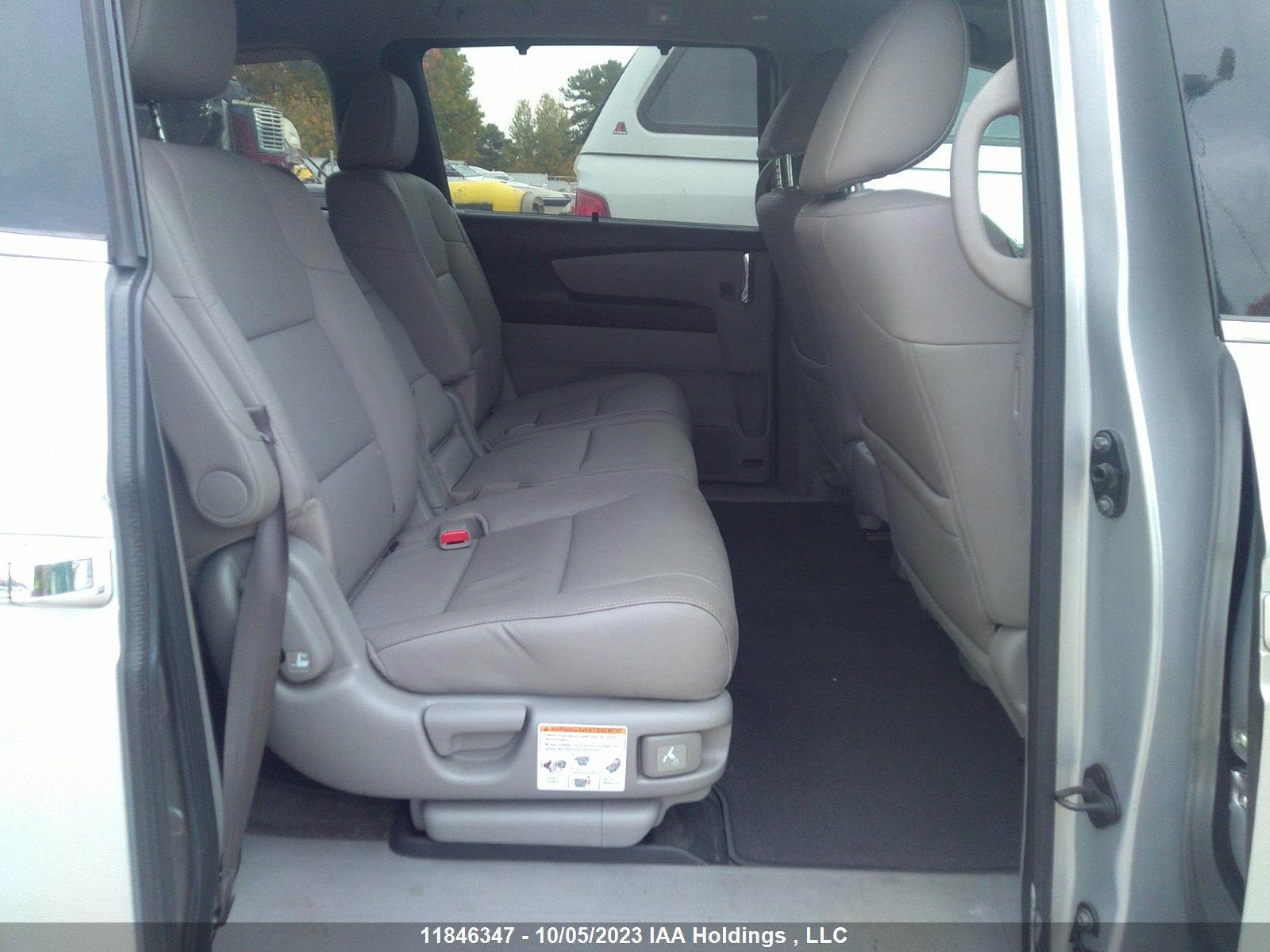 Photo 7 VIN: 5FNRL5H97FB510967 - HONDA ODYSSEY 