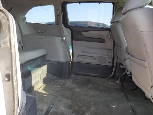 Photo 10 VIN: 5FNRL5H98BB044301 - HONDA ODYSSEY 