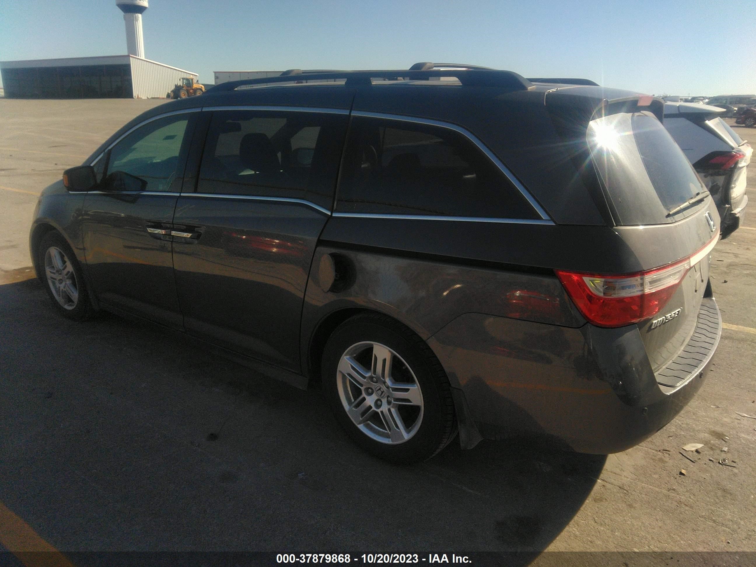 Photo 2 VIN: 5FNRL5H98CB053422 - HONDA ODYSSEY 