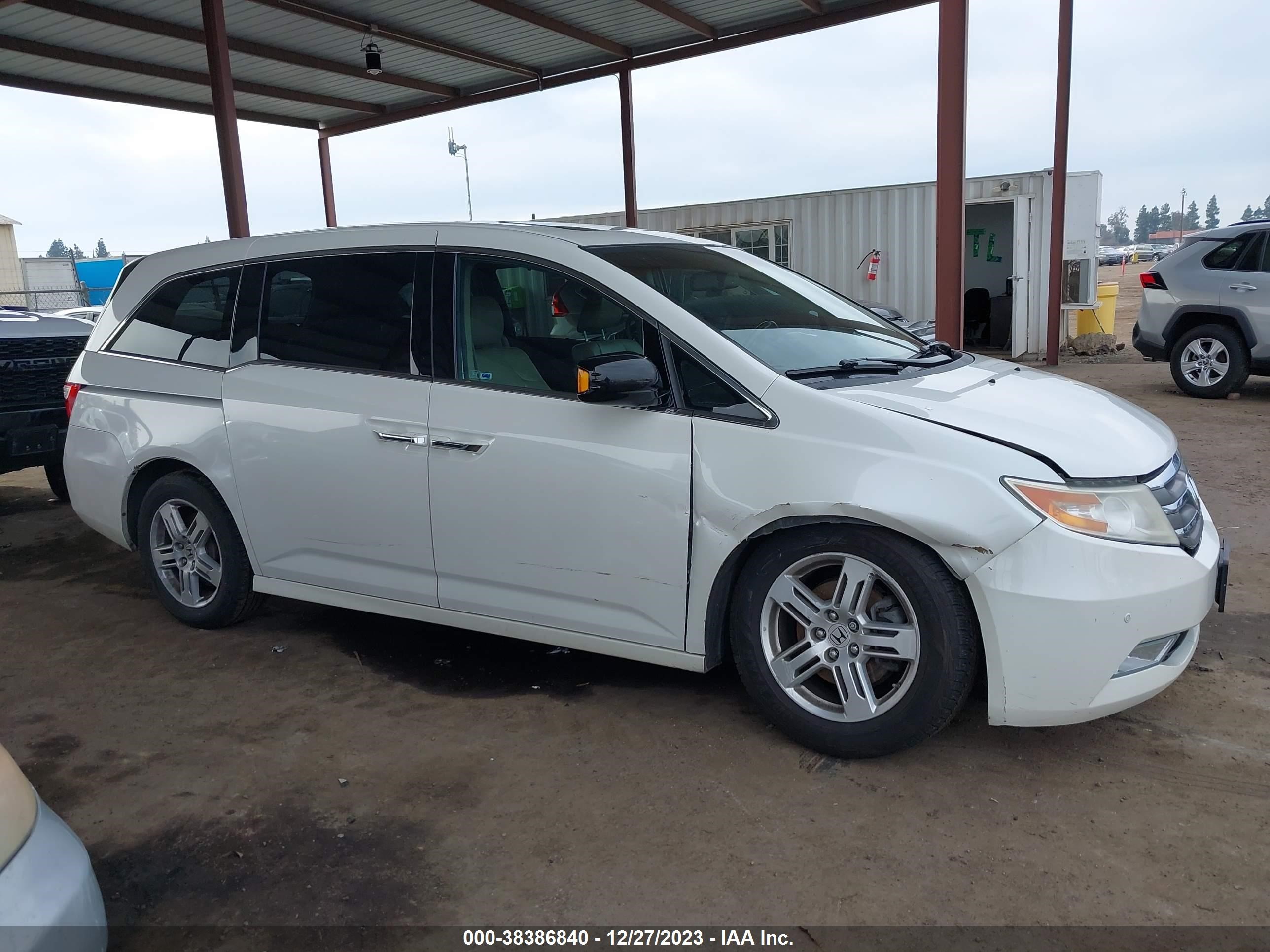 Photo 12 VIN: 5FNRL5H98CB091121 - HONDA ODYSSEY 