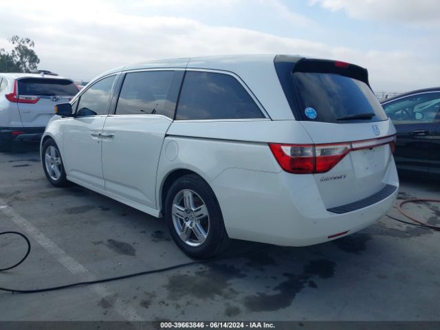 Photo 2 VIN: 5FNRL5H99CB128869 - HONDA ODYSSEY 