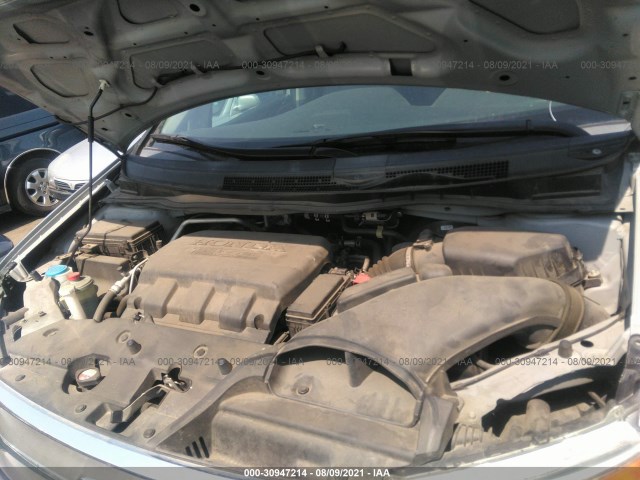 Photo 9 VIN: 5FNRL5H9XBB005516 - HONDA ODYSSEY 