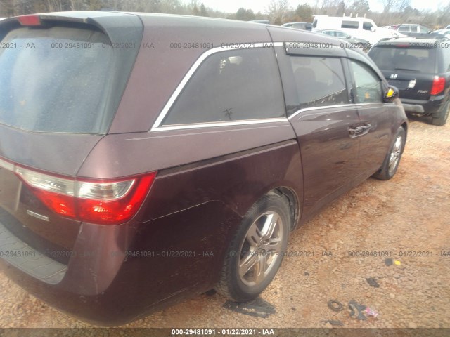 Photo 3 VIN: 5FNRL5H9XBB032070 - HONDA ODYSSEY 