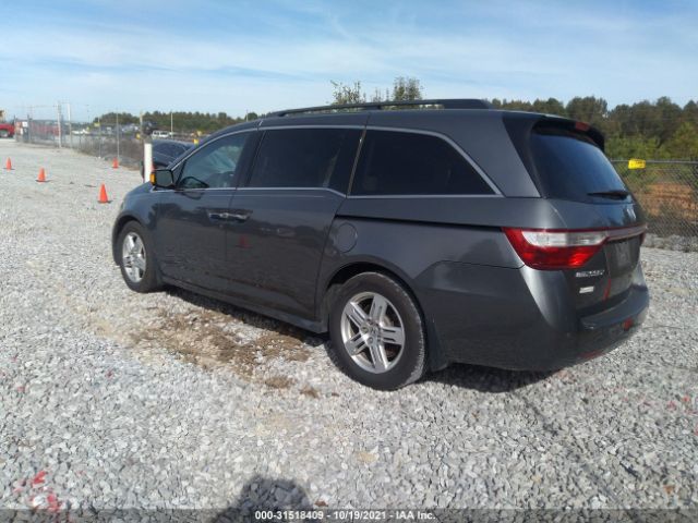 Photo 2 VIN: 5FNRL5H9XBB050214 - HONDA ODYSSEY 