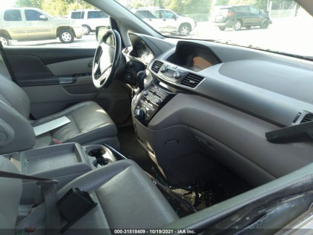 Photo 4 VIN: 5FNRL5H9XBB050214 - HONDA ODYSSEY 