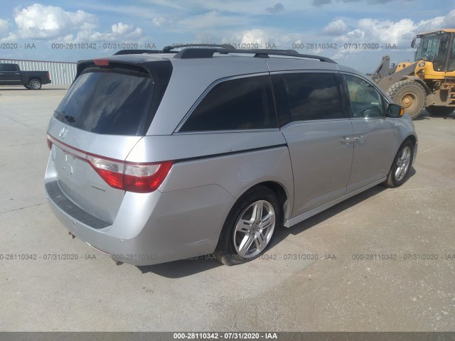 Photo 3 VIN: 5FNRL5H9XBB067126 - HONDA ODYSSEY 