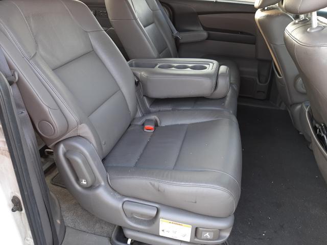 Photo 5 VIN: 5FNRL5H9XDB023968 - HONDA ODYSSEY TO 