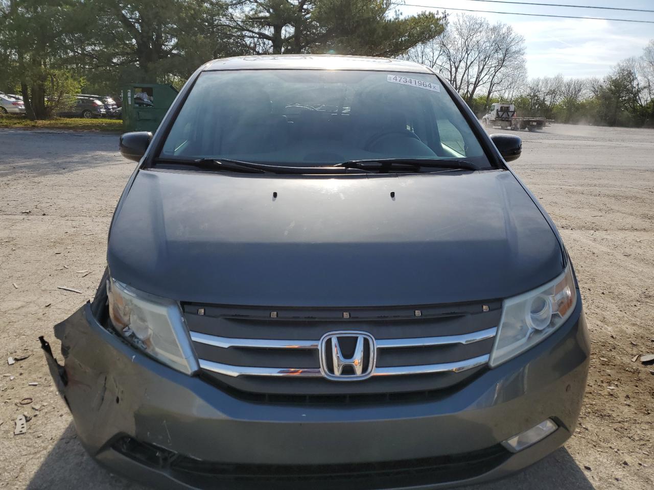 Photo 4 VIN: 5FNRL5H9XDB032007 - HONDA ODYSSEY 