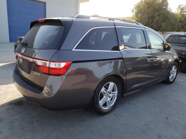 Photo 3 VIN: 5FNRL5H9XDB042598 - HONDA ODYSSEY TO 