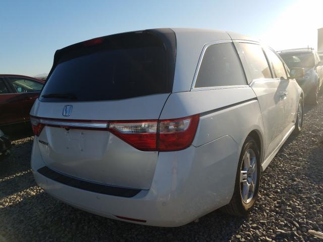 Photo 3 VIN: 5FNRL5H9XDB049440 - HONDA ODYSSEY TO 