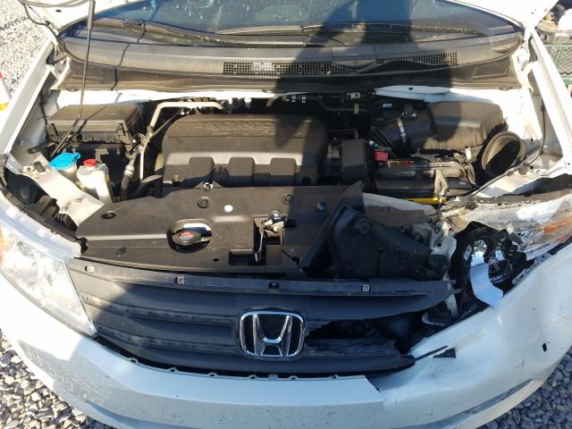 Photo 6 VIN: 5FNRL5H9XDB049440 - HONDA ODYSSEY TO 