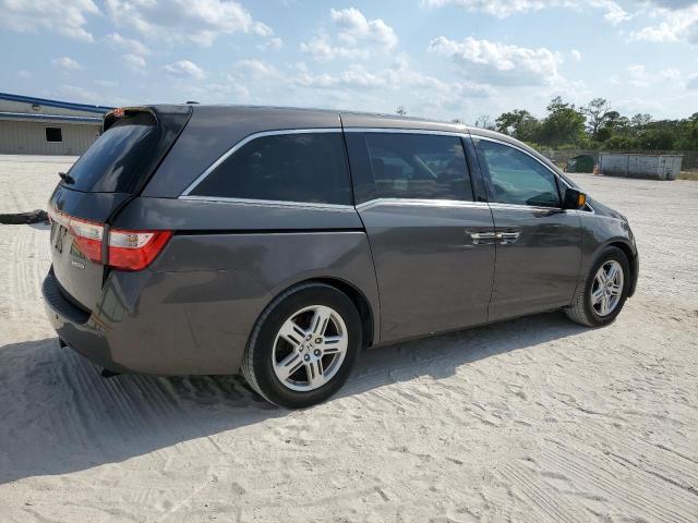 Photo 2 VIN: 5FNRL5H9XDB055805 - HONDA ODYSSEY 