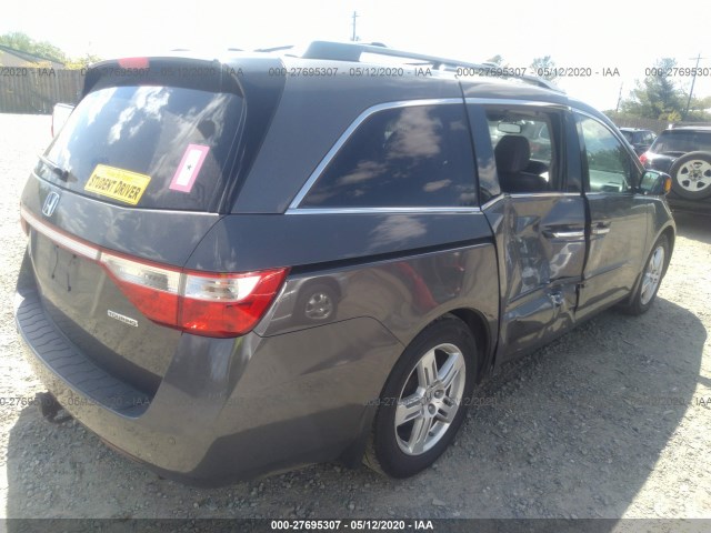 Photo 3 VIN: 5FNRL5H9XDB063323 - HONDA ODYSSEY 