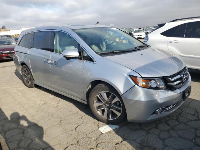 Photo 3 VIN: 5FNRL5H9XFB030647 - HONDA ODYSSEY TO 