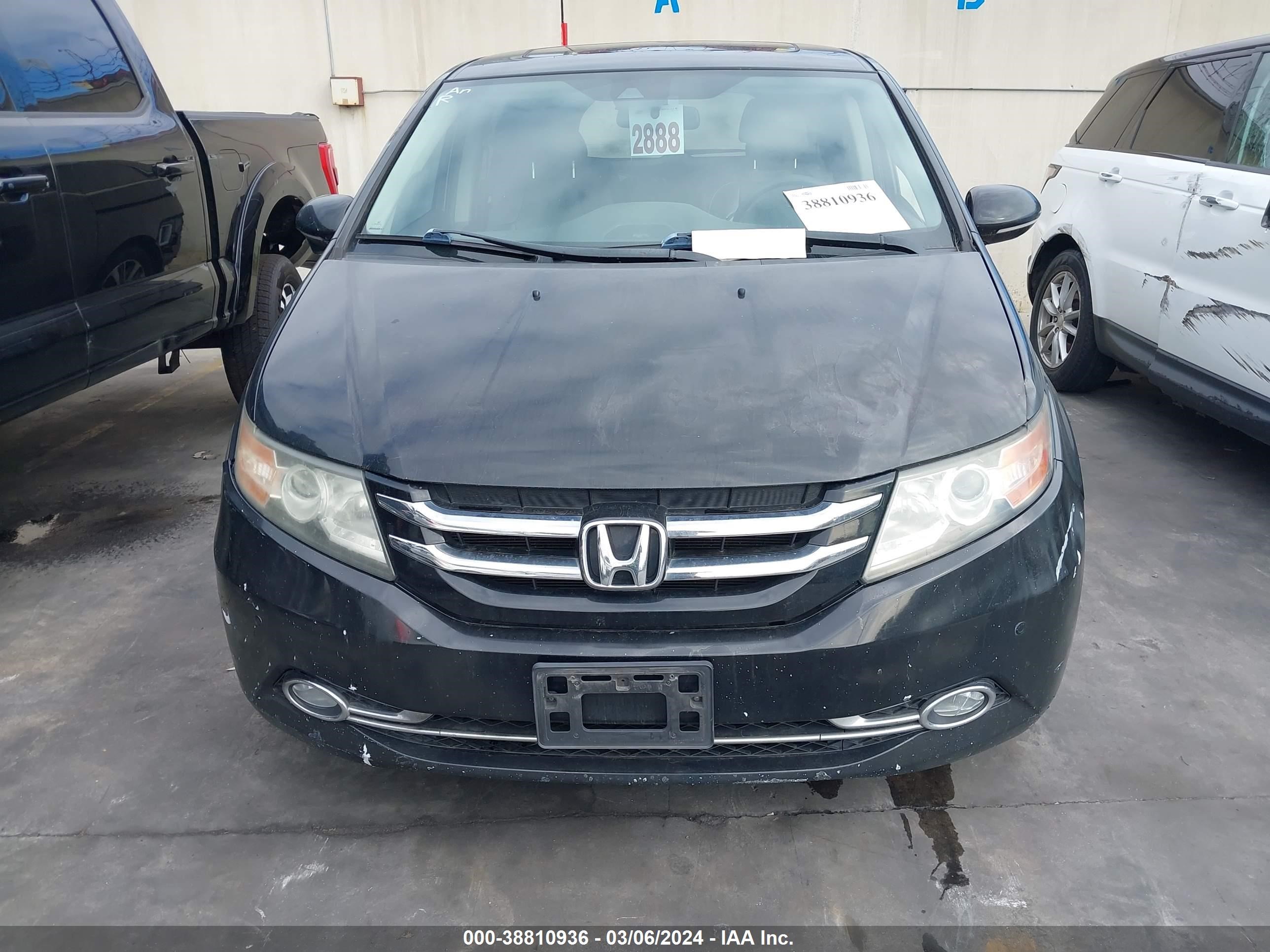 Photo 12 VIN: 5FNRL5H9XFB035797 - HONDA ODYSSEY 