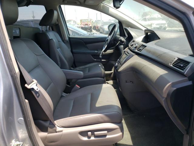 Photo 4 VIN: 5FNRL5H9XGB120575 - HONDA ODYSSEY TO 