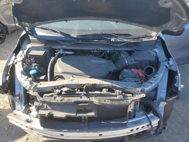 Photo 11 VIN: 5FNRL6H22JB087152 - HONDA ODYSSEY LX 