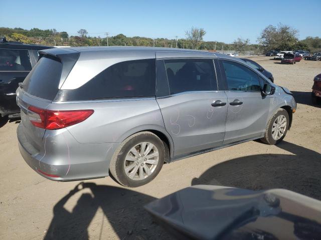 Photo 2 VIN: 5FNRL6H22JB087152 - HONDA ODYSSEY LX 