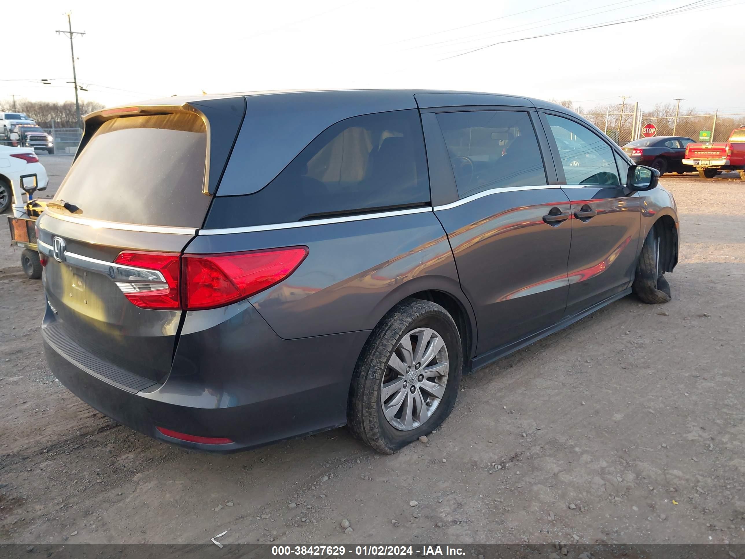 Photo 3 VIN: 5FNRL6H27LB013034 - HONDA ODYSSEY 