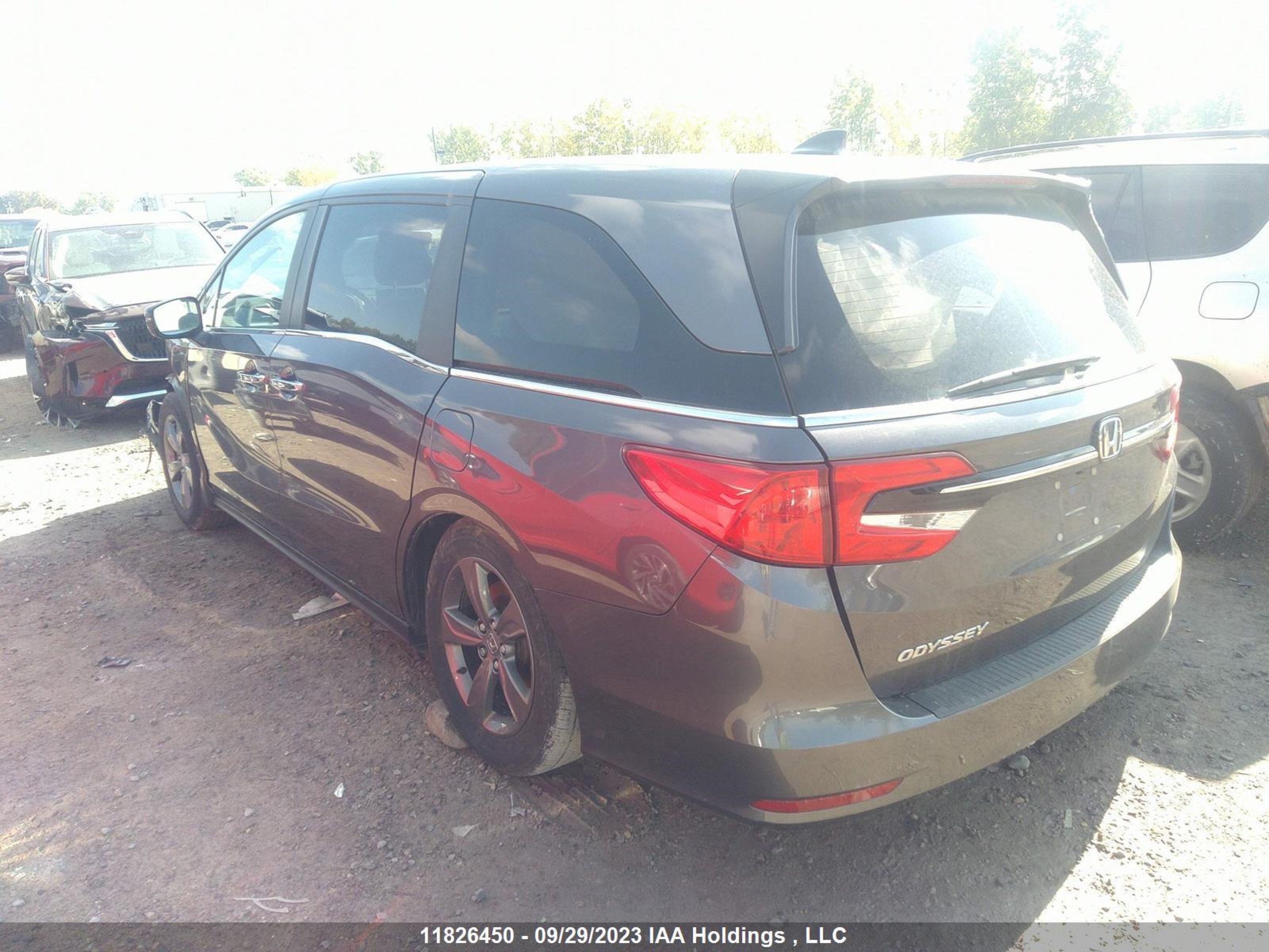 Photo 2 VIN: 5FNRL6H47NB500254 - HONDA ODYSSEY 