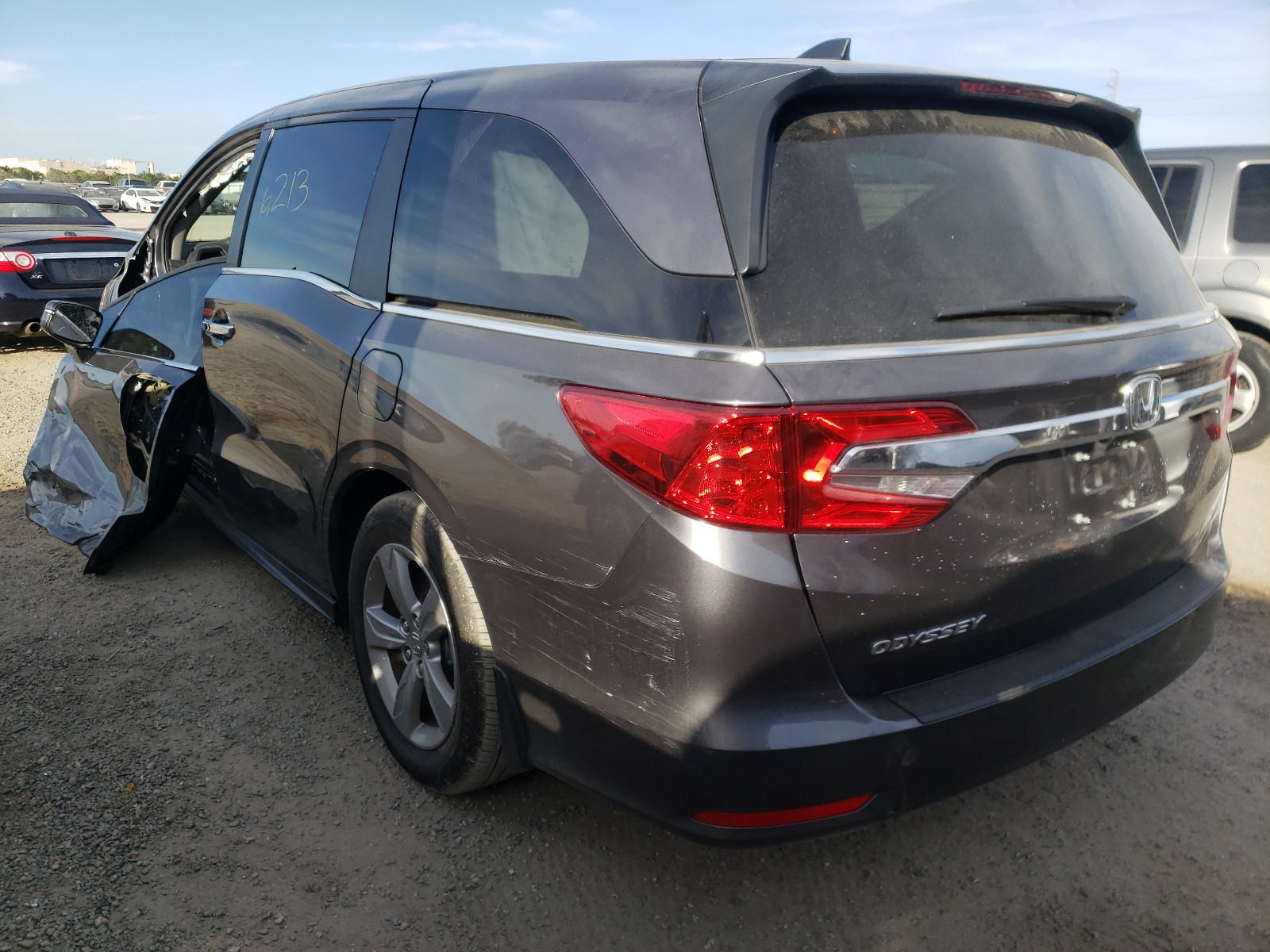 Photo 2 VIN: 5FNRL6H52LB021813 - HONDA ODYSSEY EX 