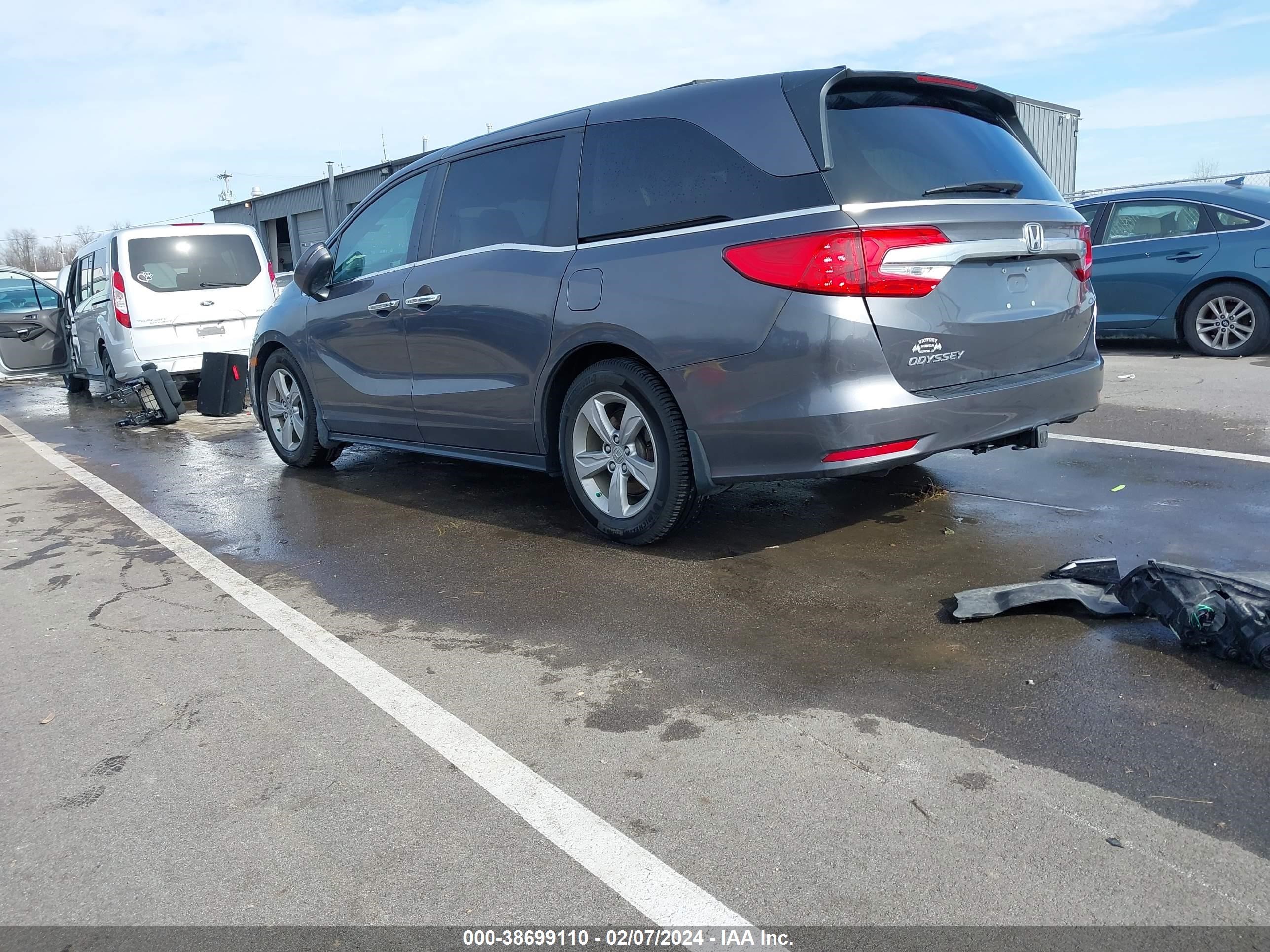 Photo 2 VIN: 5FNRL6H52LB047084 - HONDA ODYSSEY 