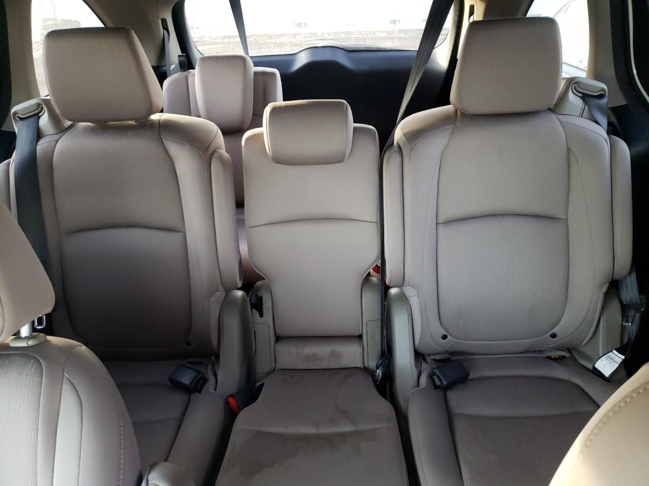 Photo 9 VIN: 5FNRL6H52NB036041 - HONDA ODYSSEY 