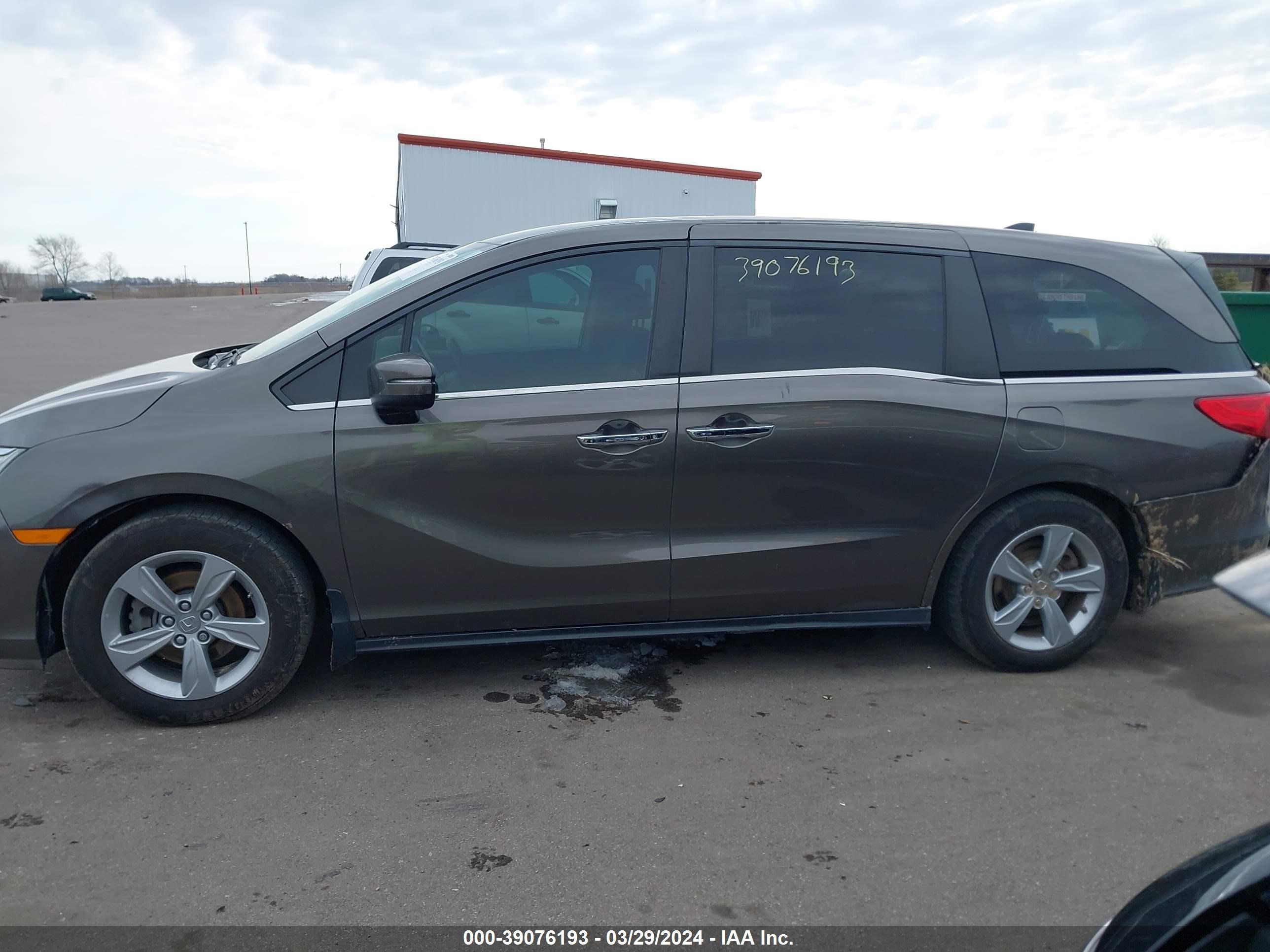 Photo 13 VIN: 5FNRL6H53KB097376 - HONDA ODYSSEY 