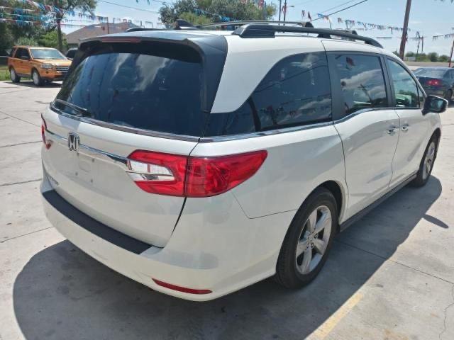 Photo 3 VIN: 5FNRL6H57JB029323 - HONDA ODYSSEY EX 