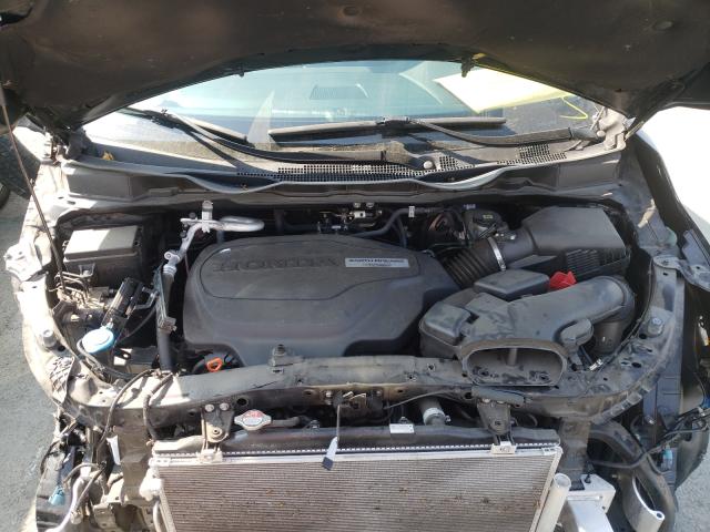 Photo 6 VIN: 5FNRL6H5XJB067208 - HONDA ODYSSEY EX 