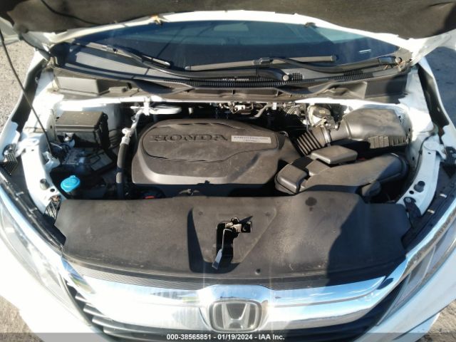 Photo 9 VIN: 5FNRL6H5XKB075195 - HONDA ODYSSEY 