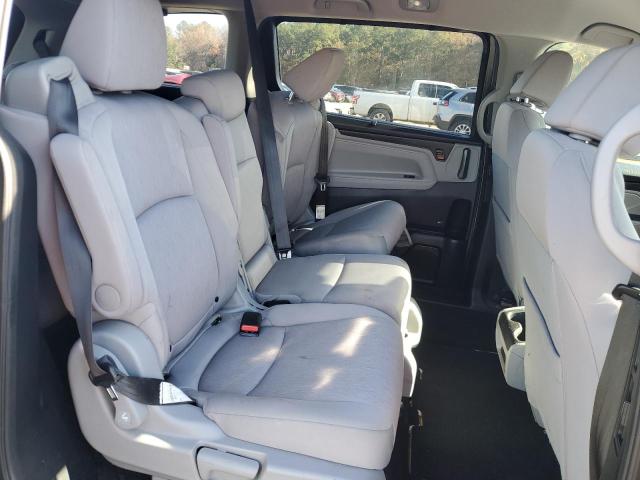 Photo 10 VIN: 5FNRL6H5XKB137386 - HONDA ODYSSEY EX 