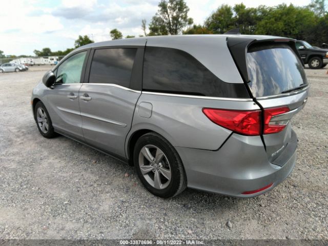 Photo 2 VIN: 5FNRL6H5XLB005083 - HONDA ODYSSEY 