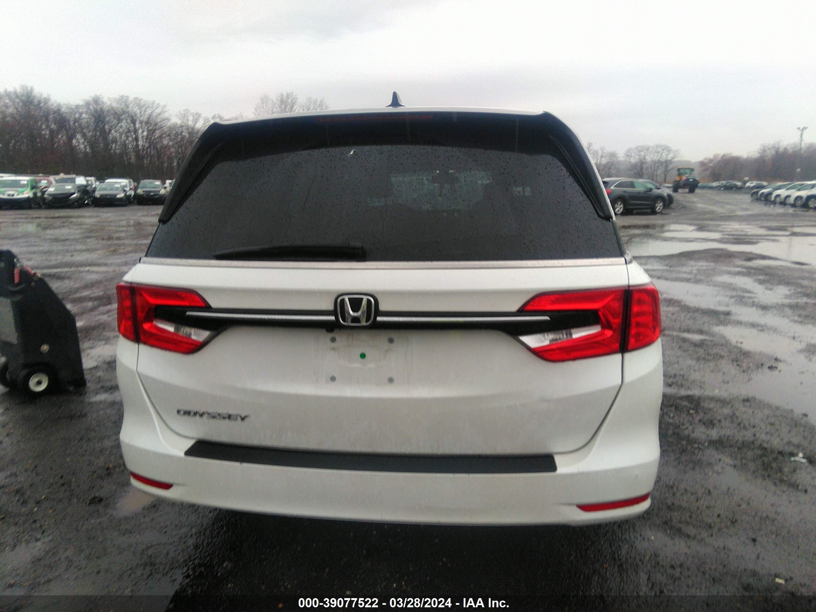 Photo 14 VIN: 5FNRL6H5XNB018824 - HONDA ODYSSEY 