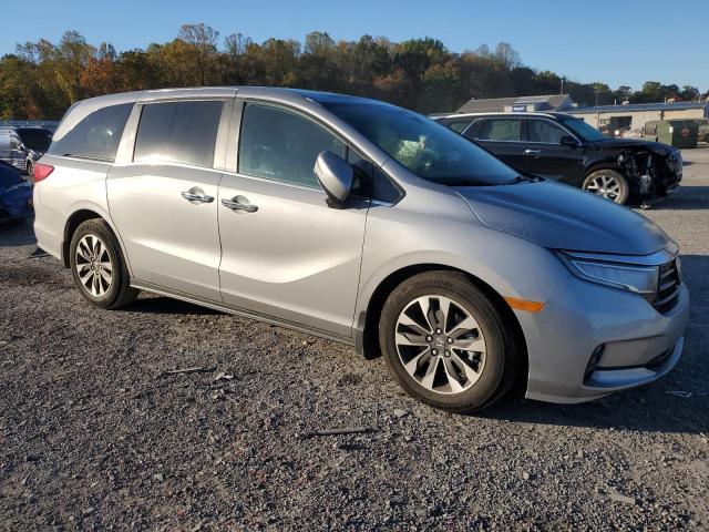 Photo 3 VIN: 5FNRL6H60RB061521 - HONDA ODYSSEY EX 