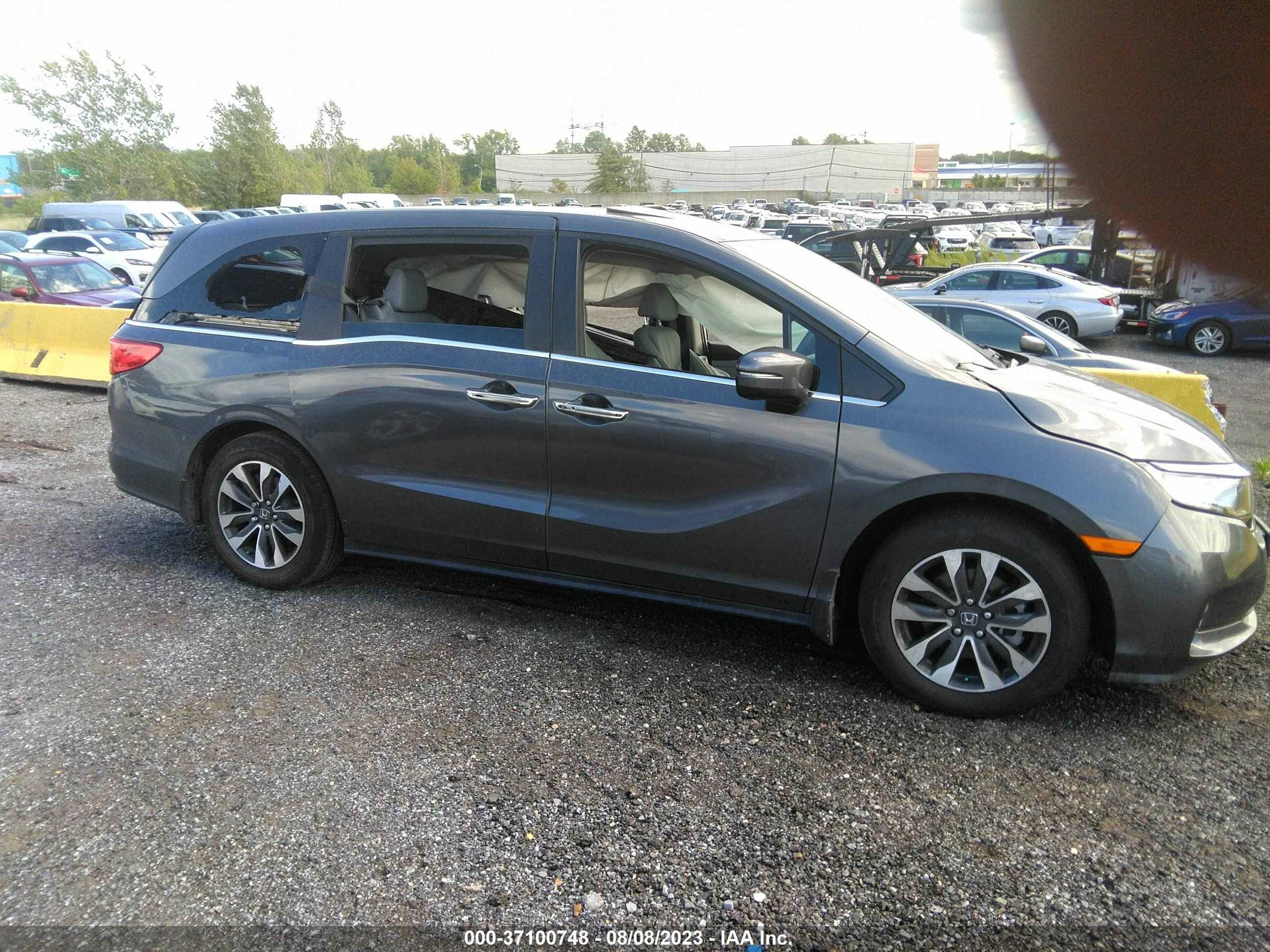 Photo 13 VIN: 5FNRL6H62PB028629 - HONDA ODYSSEY 