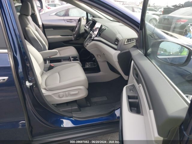 Photo 4 VIN: 5FNRL6H65RB050157 - HONDA ODYSSEY 