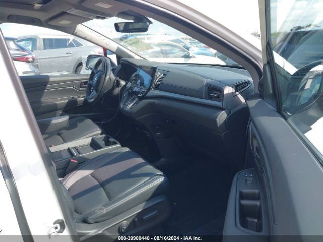 Photo 4 VIN: 5FNRL6H66PB056028 - HONDA ODYSSEY 