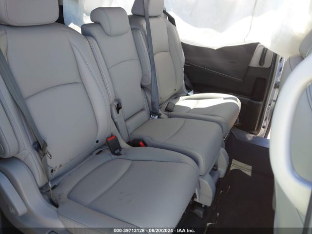 Photo 7 VIN: 5FNRL6H68RB043882 - HONDA ODYSSEY 